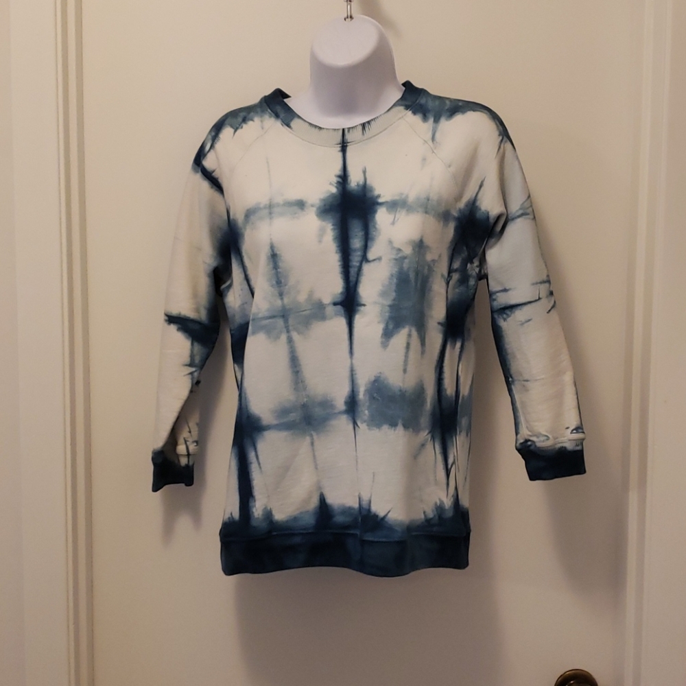 Featherweight Clothing Co Sweater
